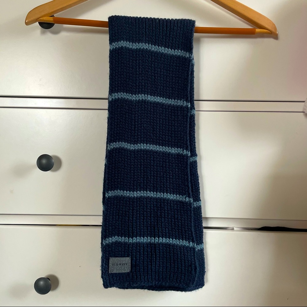 OLD NAVY MEN SCARF